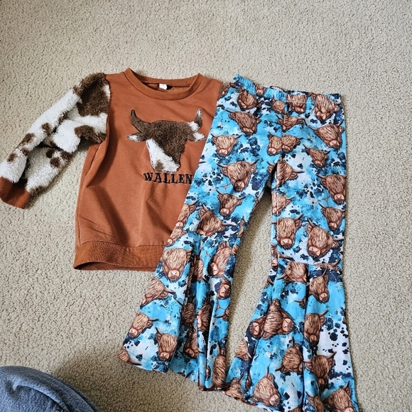 Wallen crew neck sweater with fleece arms 110/ 4T/5 T Bell Bottoms Kids Large - Picture 1 of 7